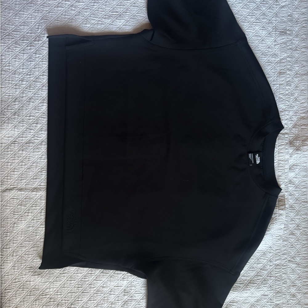 The North Face black, cropped sweatshirt/athletic top Sz S